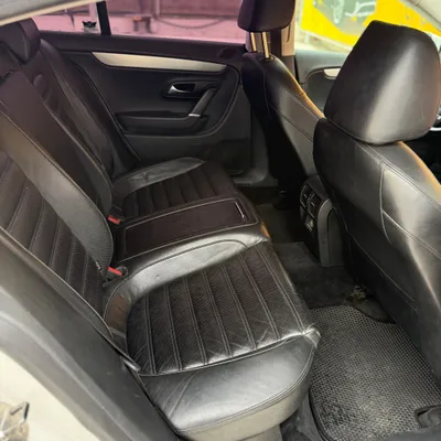 Volkswagen Passat CC 2010 në shitje