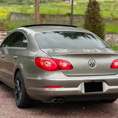 Volkswagen Passat CC 2010 në shitje