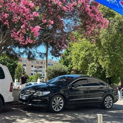 Volkswagen Passat CC 2009 në shitje