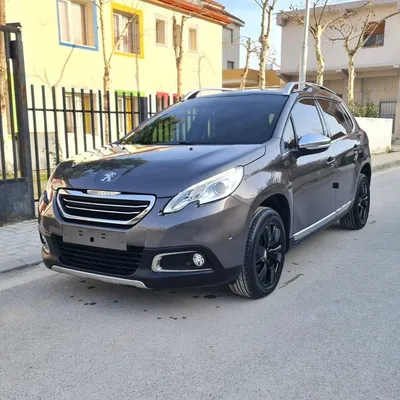 Peugeot 208 2015 në shitje