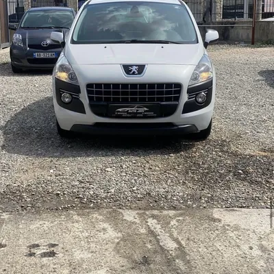 Peugeot 3008 2012 në shitje