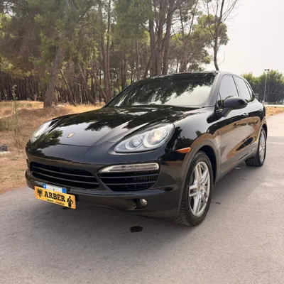 Porsche Cayenne 2014 në shitje