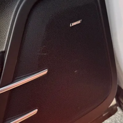 Porsche Cayenne 2016 në shitje