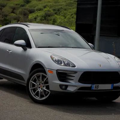 Porsche Macan 2015 në shitje