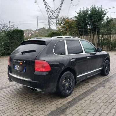 Porsche Cayenne 2004 në shitje