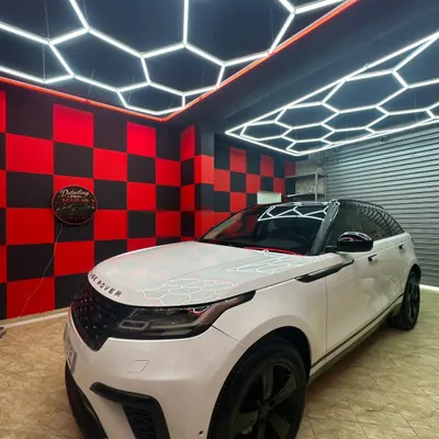 Land Rover Range Rover Velar 2018 në shitje