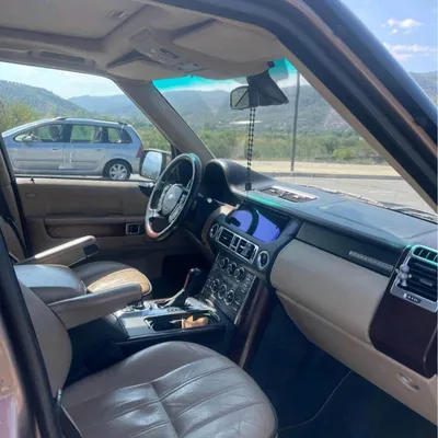 Land Rover Range Rover 2011 në shitje