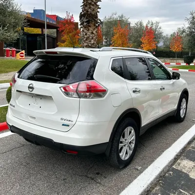 Nissan Rogue 2015 në shitje