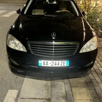 Mercedes-Benz S-class 2008 në shitje