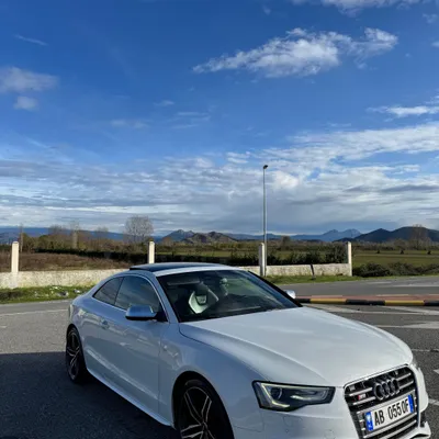 Audi S5 2013 në shitje