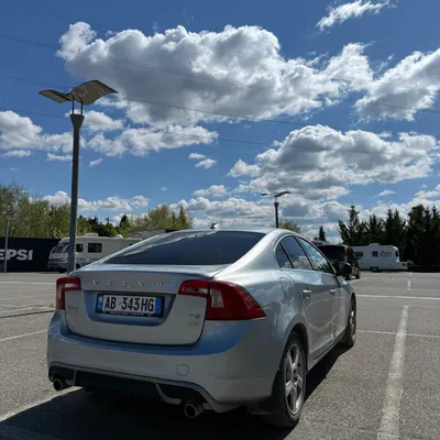 Volvo S60 2013 në shitje