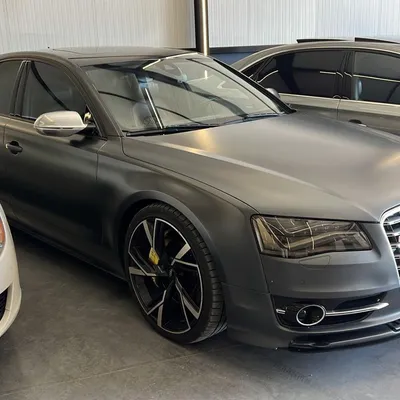 Audi S8