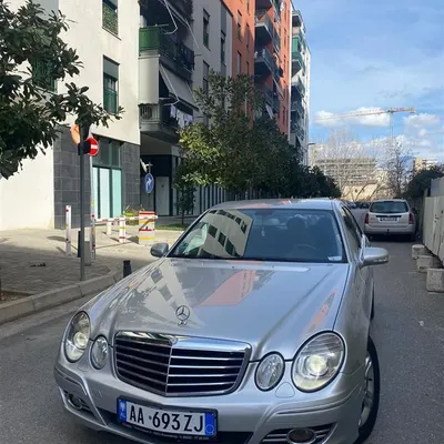 Mercedes-Benz E-class 2009 në shitje