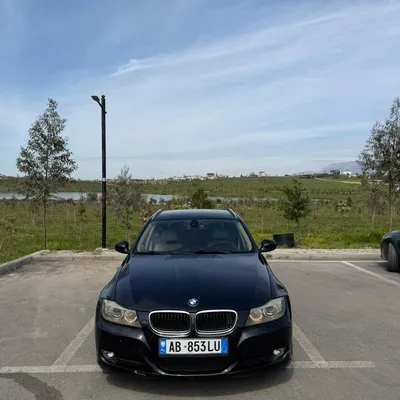 BMW 3 Series 2012 në shitje