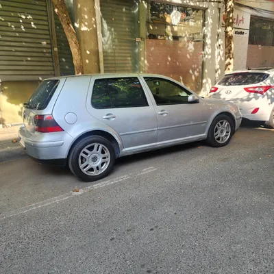 Volkswagen Golf 2002 në shitje