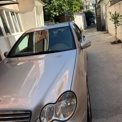 Mercedes-Benz C-class 2005 në shitje