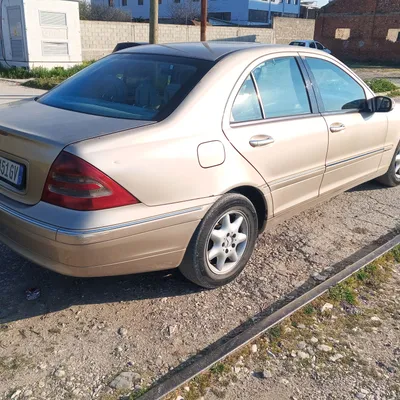 Mercedes-Benz C-class 2002 në shitje