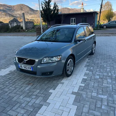 Volvo V50