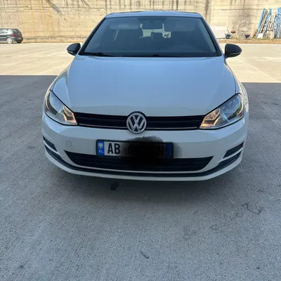 Volkswagen Golf 2016 në shitje