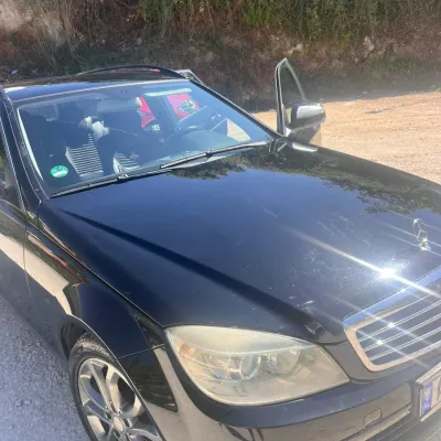 Mercedes-Benz C-class 2008 në shitje