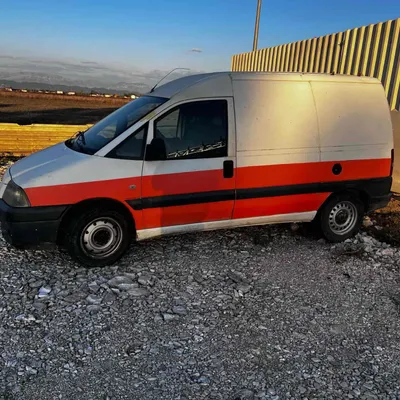 Peugeot 106
