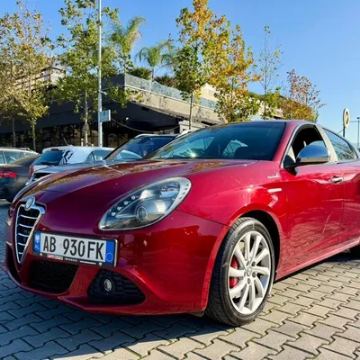 Alfa Romeo Giulietta 2013 në shitje