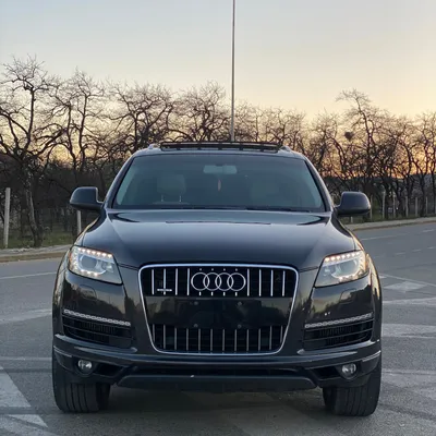 Audi Q7 2012 në shitje