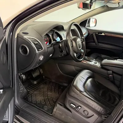 Audi Q7 2011 në shitje