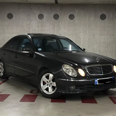 Mercedes-Benz E-class 2004 në shitje