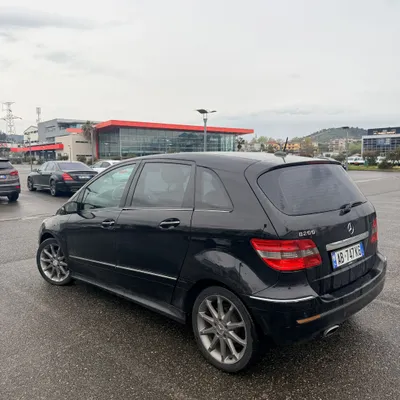 Mercedes-Benz B-class