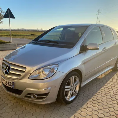 Mercedes-Benz B-class 2009 në shitje