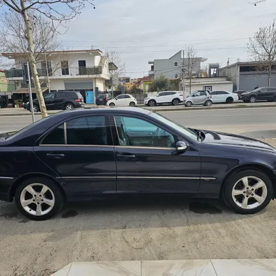 Mercedes-Benz C-class 2005 në shitje