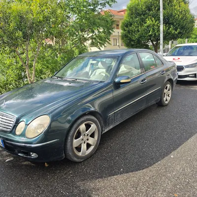 Mercedes-Benz E-class 2004 në shitje