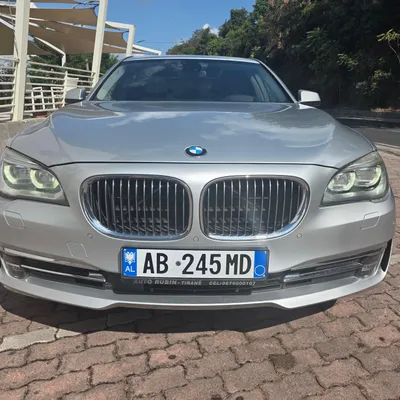 BMW 7 Series 2012