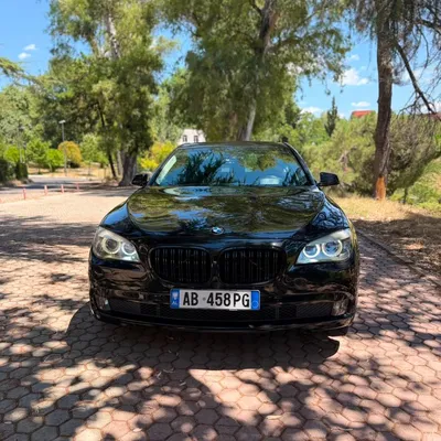 BMW 7 Series 2012 në shitje