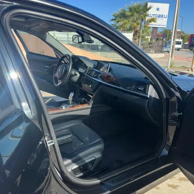 BMW 3 Series 2012 në shitje
