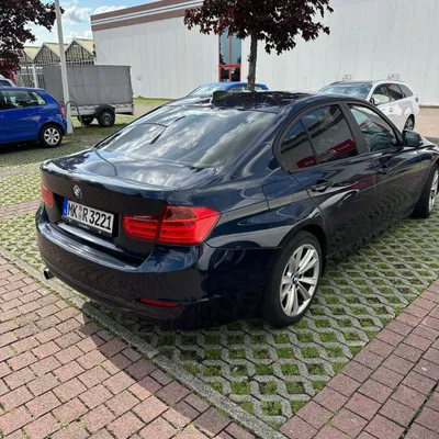 BMW 3 Series 2012 në shitje