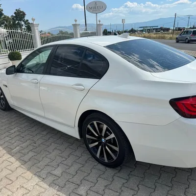 BMW 5 Series 2011 në shitje