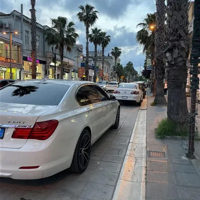 BMW 7 Series 2012 në shitje