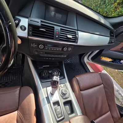BMW X5 M 2011 në shitje