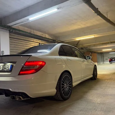 Mercedes-Benz C-class 2012 në shitje