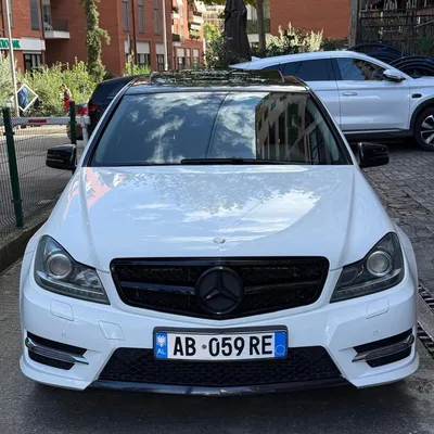 Mercedes-Benz C-class 2013 në shitje
