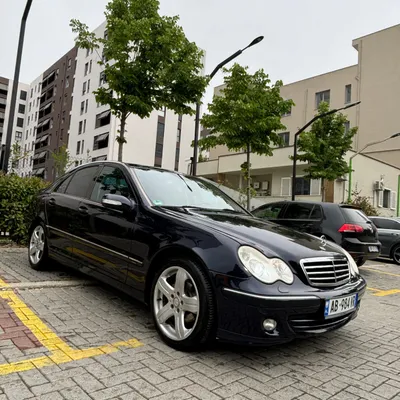 Mercedes-Benz C-class 2006 në shitje