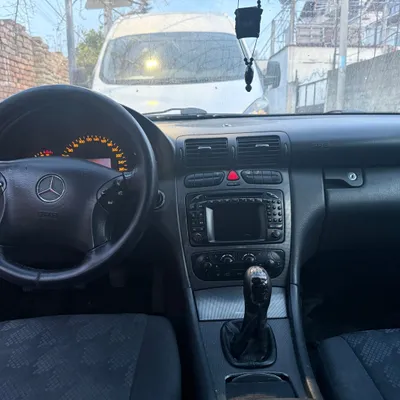 Mercedes-Benz C-class 2001 në shitje
