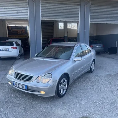 Mercedes-Benz C-class 2004 në shitje