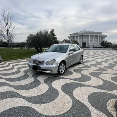 Mercedes-Benz C-class 2002 në shitje