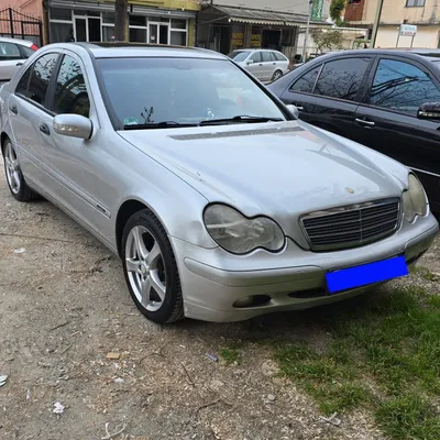 Mercedes-Benz C-class 2004 në shitje