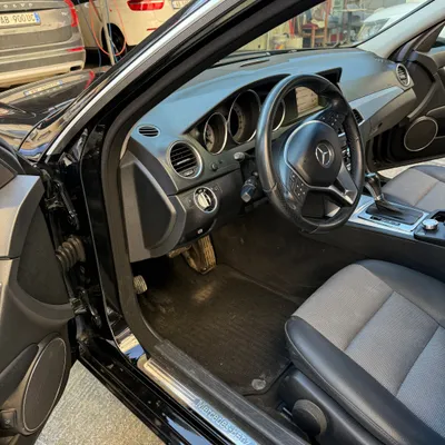 Mercedes-Benz C-class 2012 në shitje