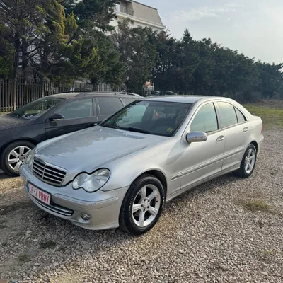 Mercedes-Benz C-class 2004 në shitje