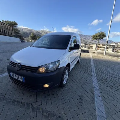 Volkswagen Caddy 2013 në shitje
